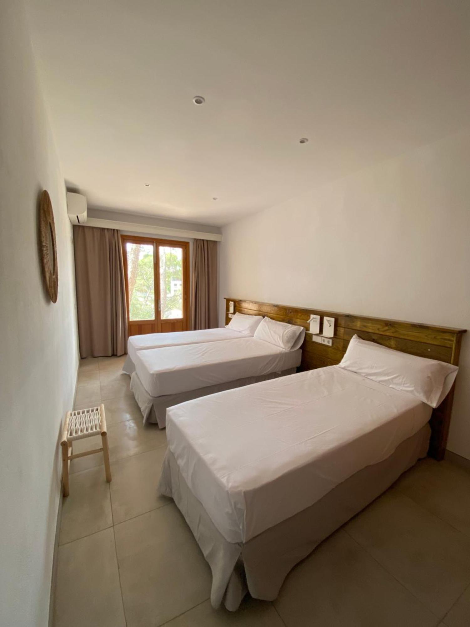 Hostal Palmaria Santanyí Extérieur photo